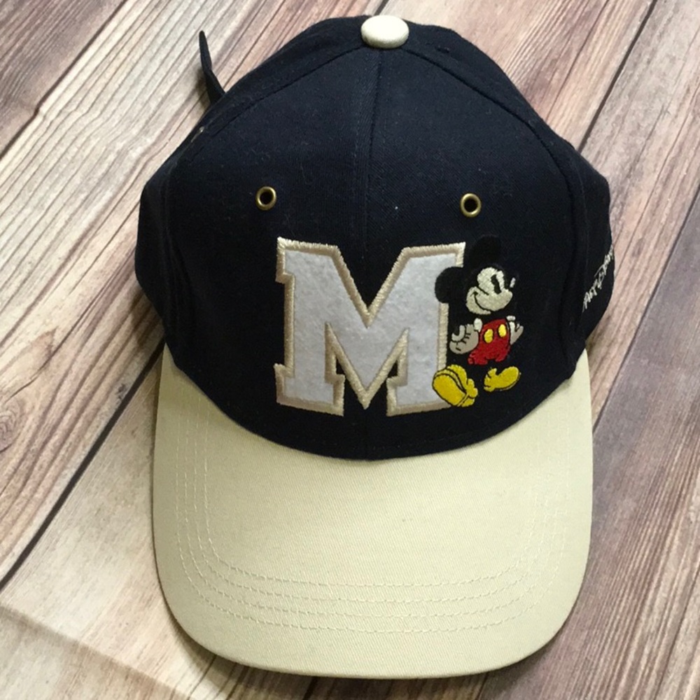 Walt Disney World Mickey Dad Hat in Navy and Cream